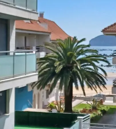 La Escollera نوخا