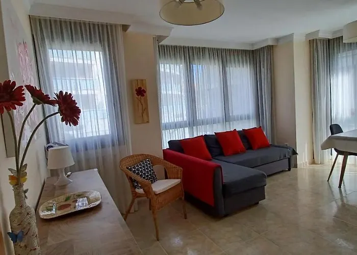 La Escollera * نوخا